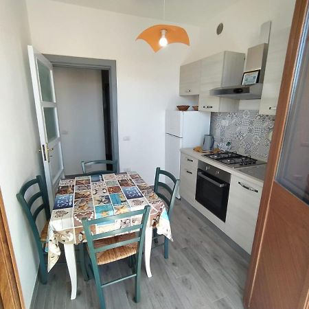 Stella Guest House Santa Teresa Gallura Buitenkant foto