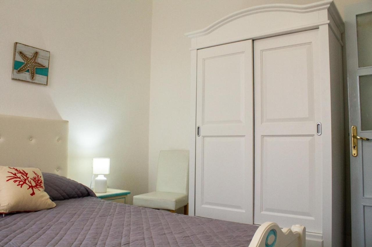 Stella Guest House Santa Teresa Gallura Buitenkant foto