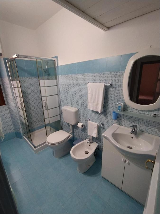 Stella Guest House Santa Teresa Gallura Buitenkant foto