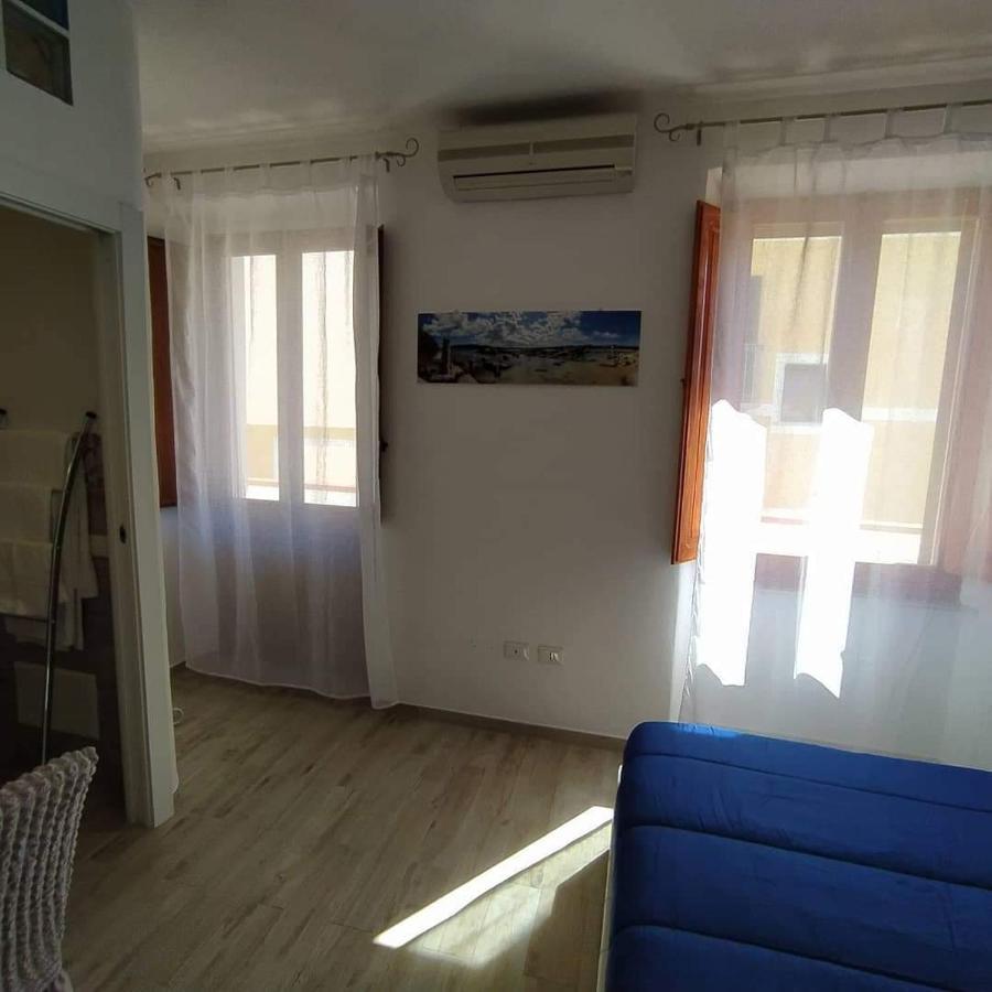 Stella Guest House Santa Teresa Gallura Buitenkant foto